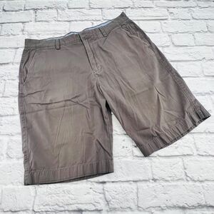 J Crew Casual Shorts Men's Size 35 Grey Cotton High Rise Flat Front Bermuda